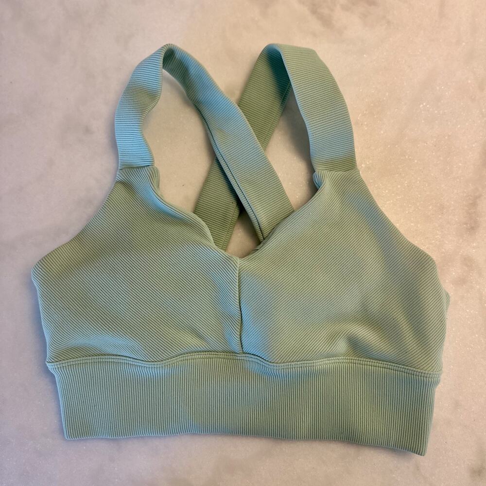 Alo Yoga Ribbed Crossback Sports Bra Mint Green Size M Yoga Pilates Workout